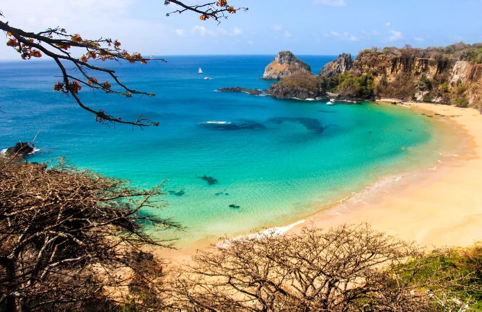 Fernando de Noronha is an Atlantic archipelago known for volcanic landscapes, dramatic cliffs, clear waters, and beautiful beaches.