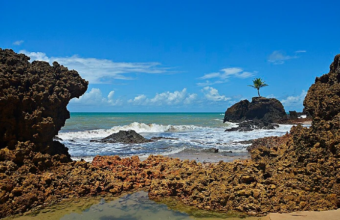 Praia de Tambaba sits on the coast of Conde, in Paraíba,